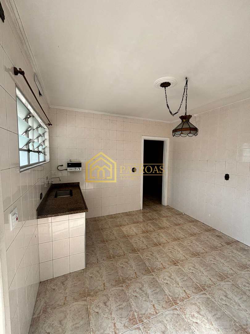 Apartamento à venda com 3 quartos, 140m² - Foto 19