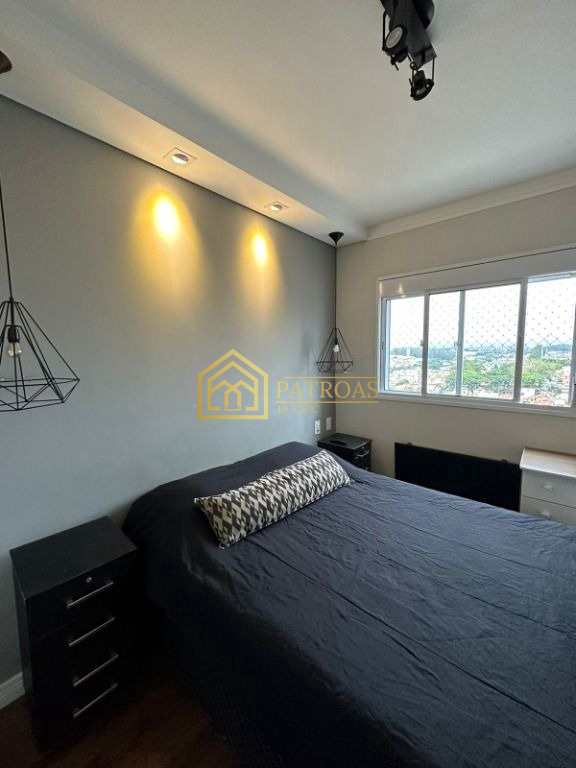 Apartamento à venda com 2 quartos, 55m² - Foto 18