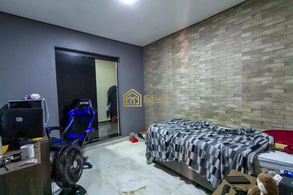 Sobrado à venda com 3 quartos, 210m² - Foto 17