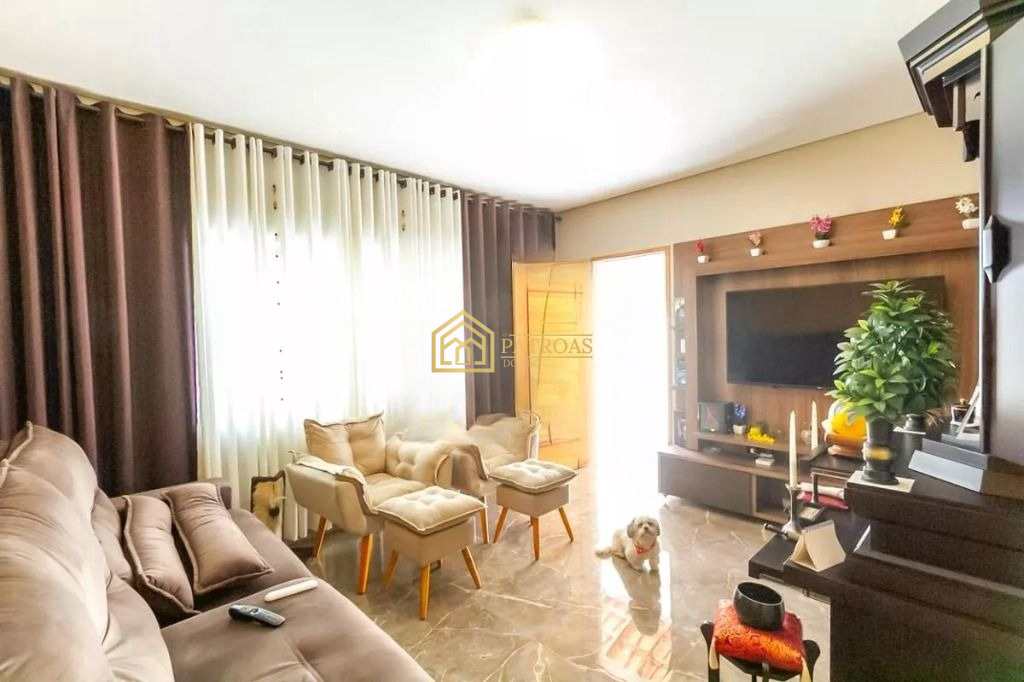 Sobrado à venda com 3 quartos, 210m² - Foto 5