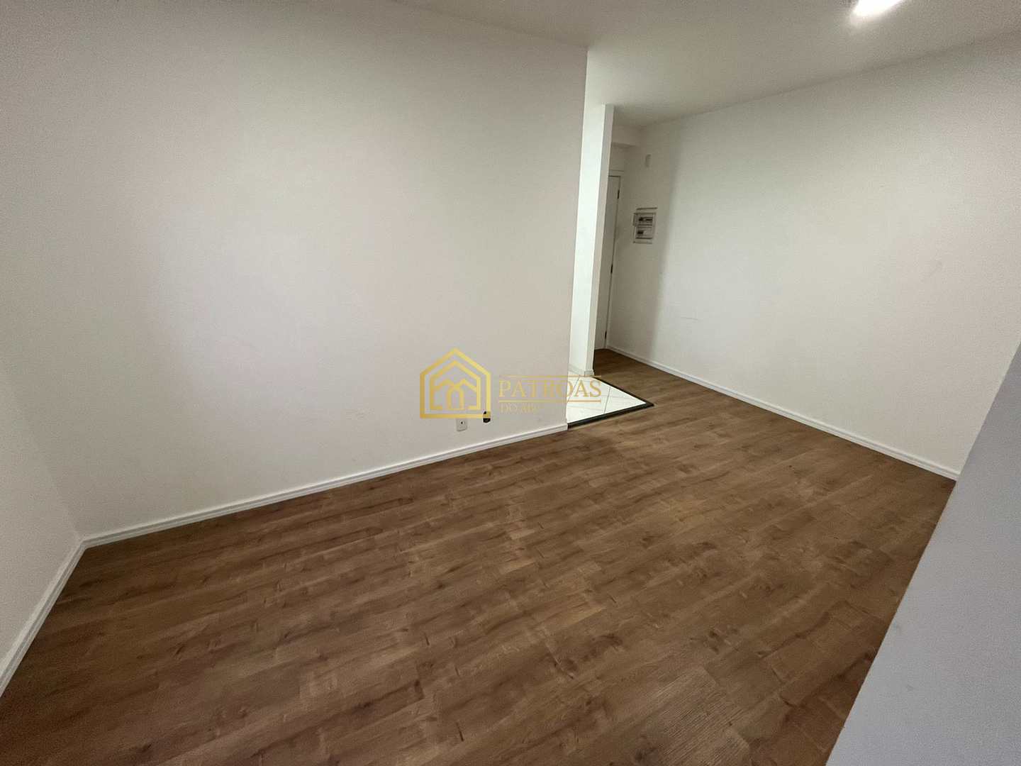 Apartamento à venda com 2 quartos, 44m² - Foto 4