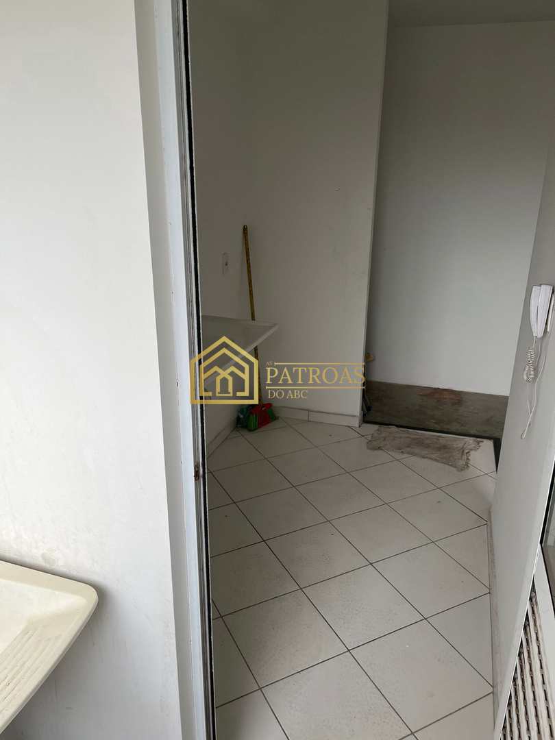 Apartamento à venda com 2 quartos, 44m² - Foto 10