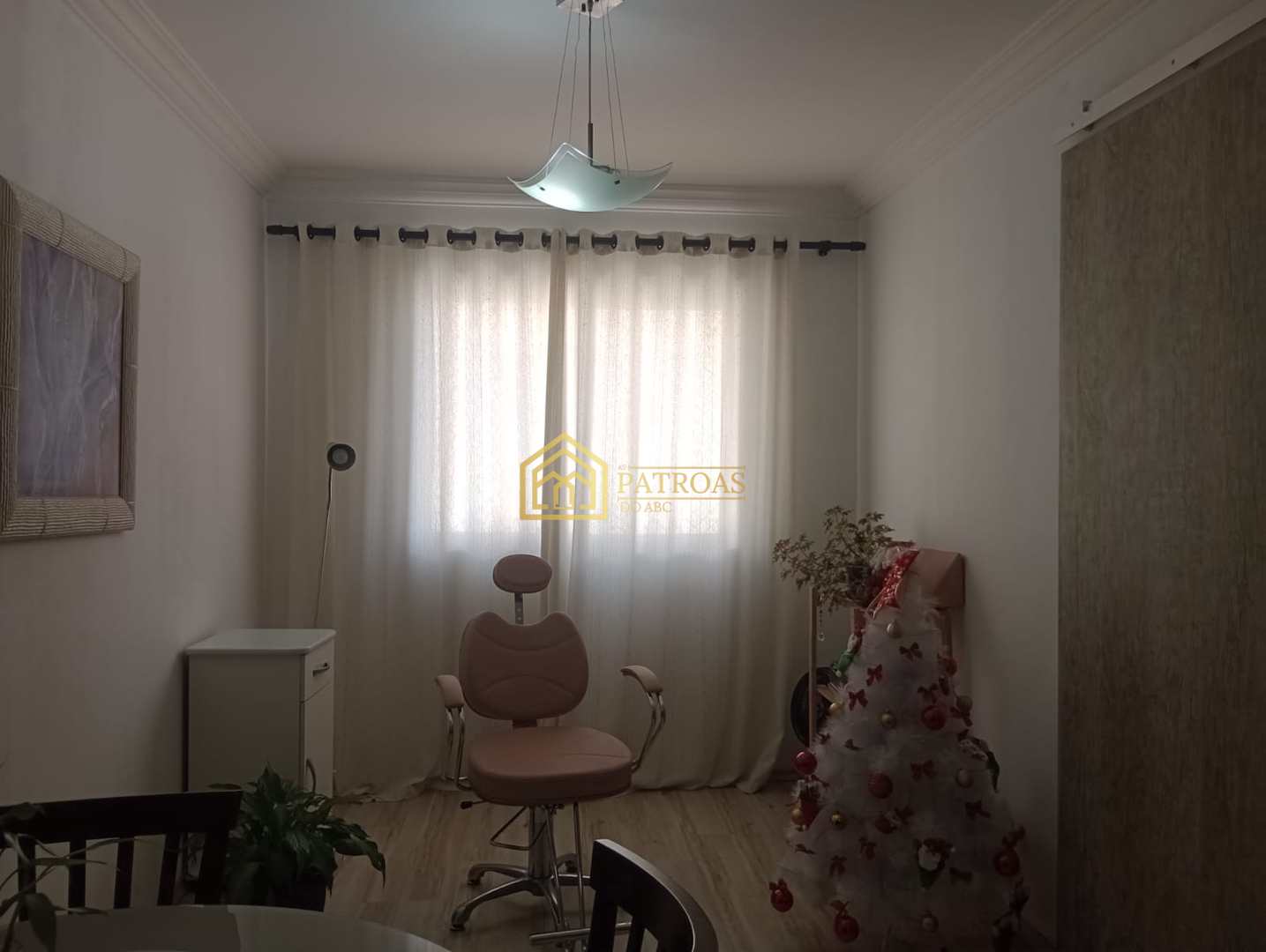 Apartamento à venda com 2 quartos, 56m² - Foto 2