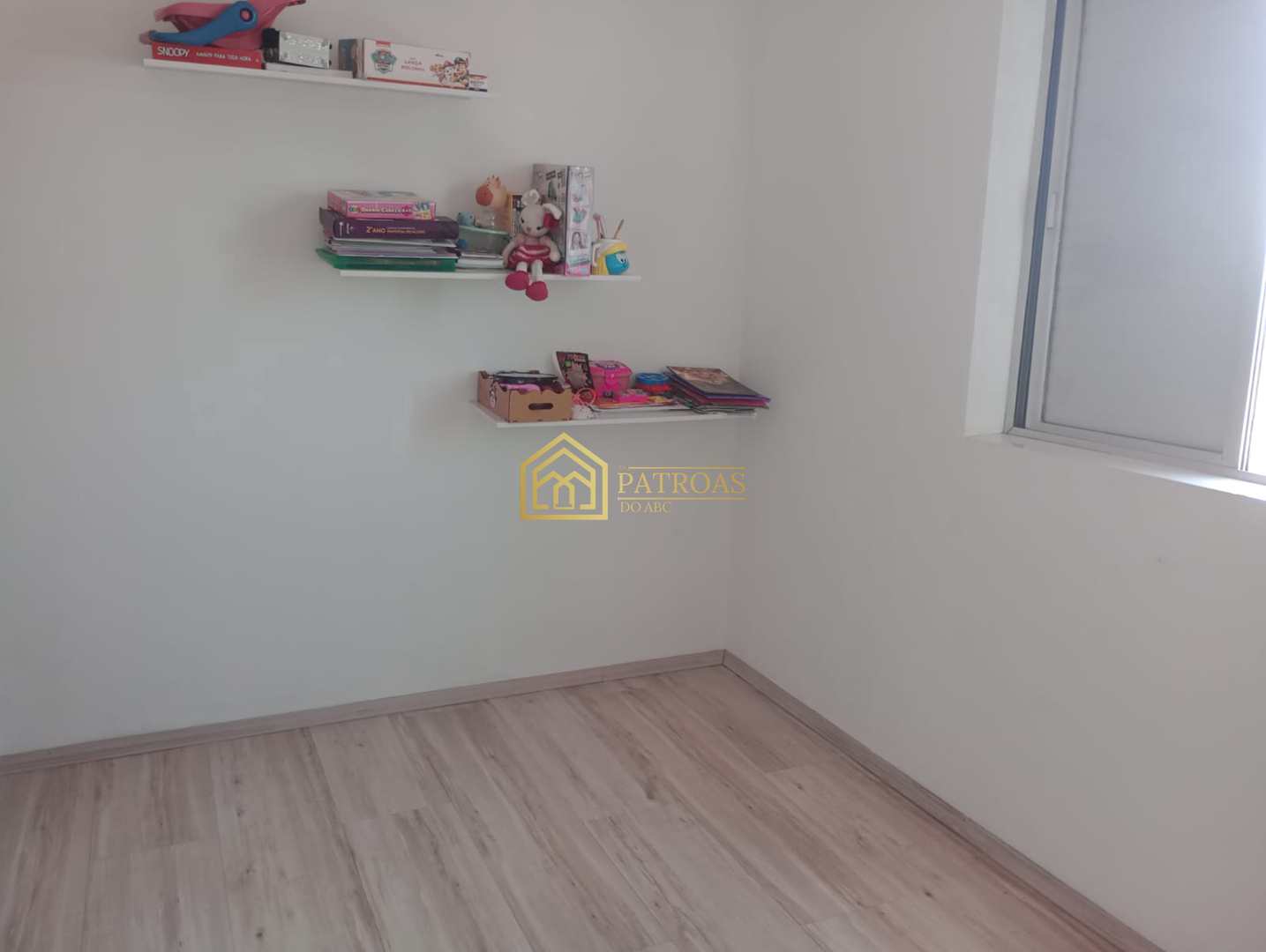 Apartamento à venda com 2 quartos, 56m² - Foto 15