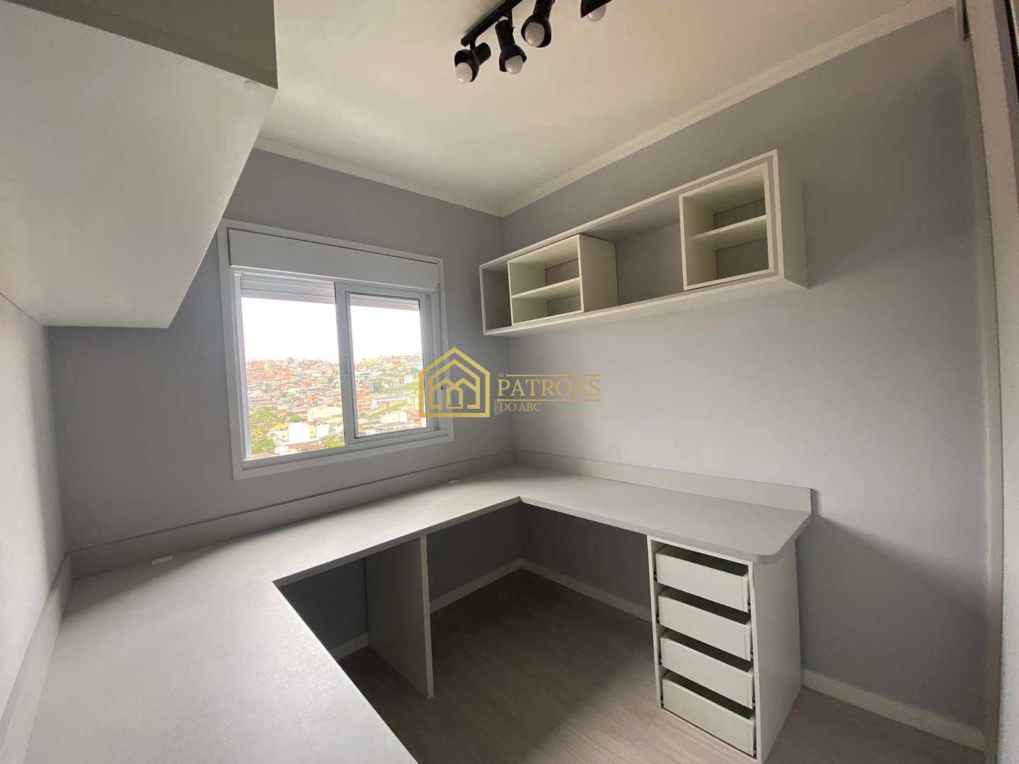 Apartamento para alugar com 2 quartos, 57m² - Foto 15