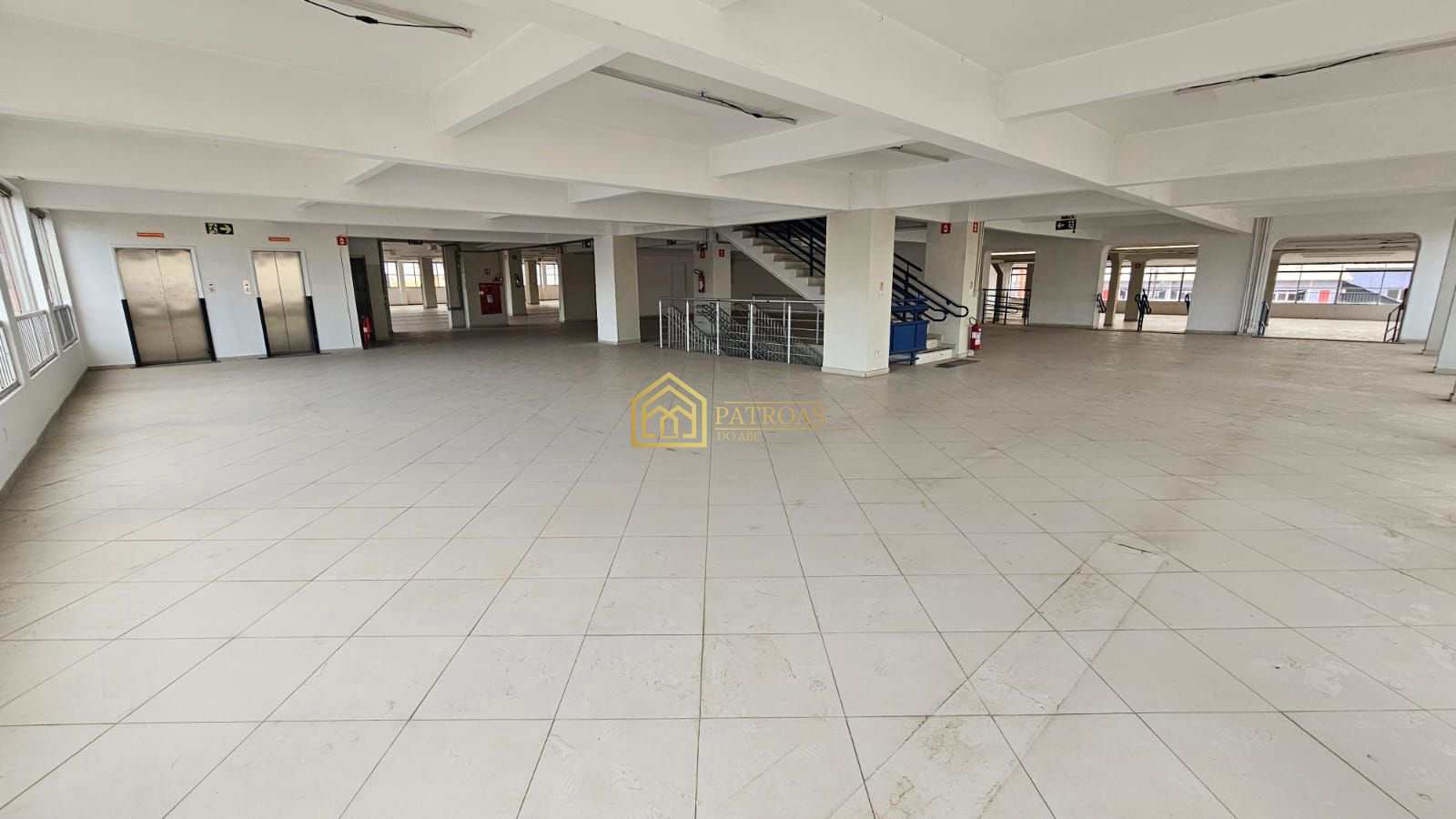 Prédio Inteiro para alugar, 3569m² - Foto 47