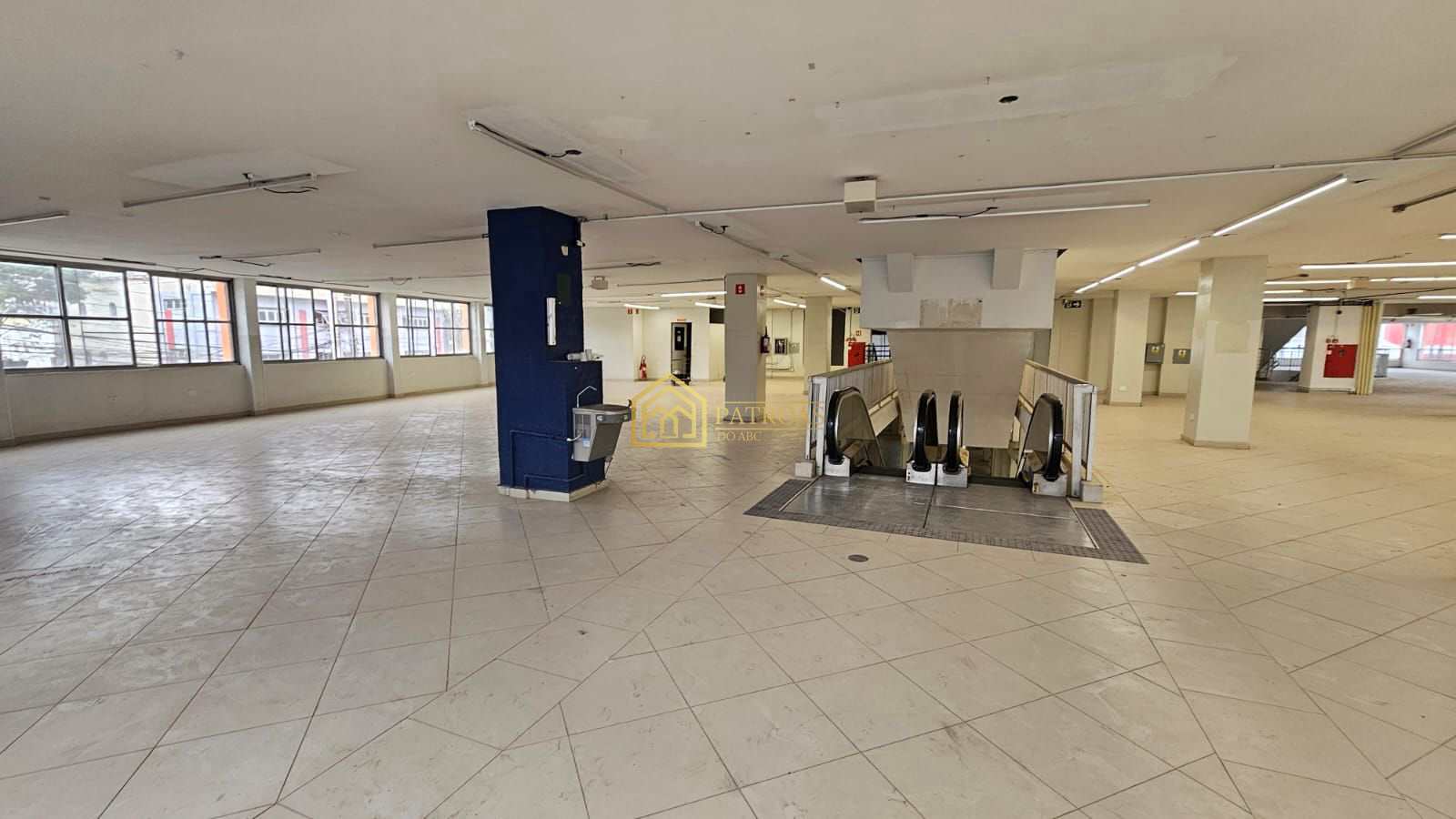 Prédio Inteiro para alugar, 3569m² - Foto 22