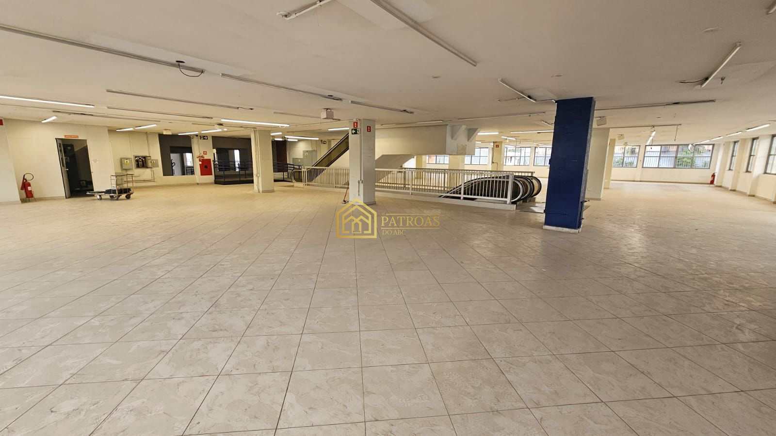 Prédio Inteiro para alugar, 3569m² - Foto 48