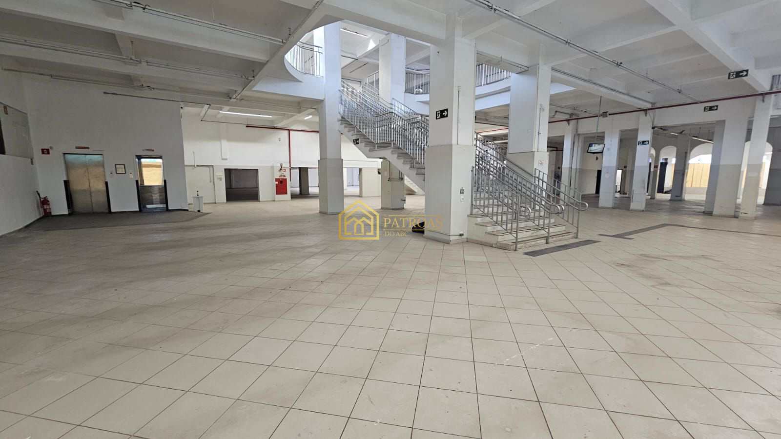 Prédio Inteiro para alugar, 3569m² - Foto 50