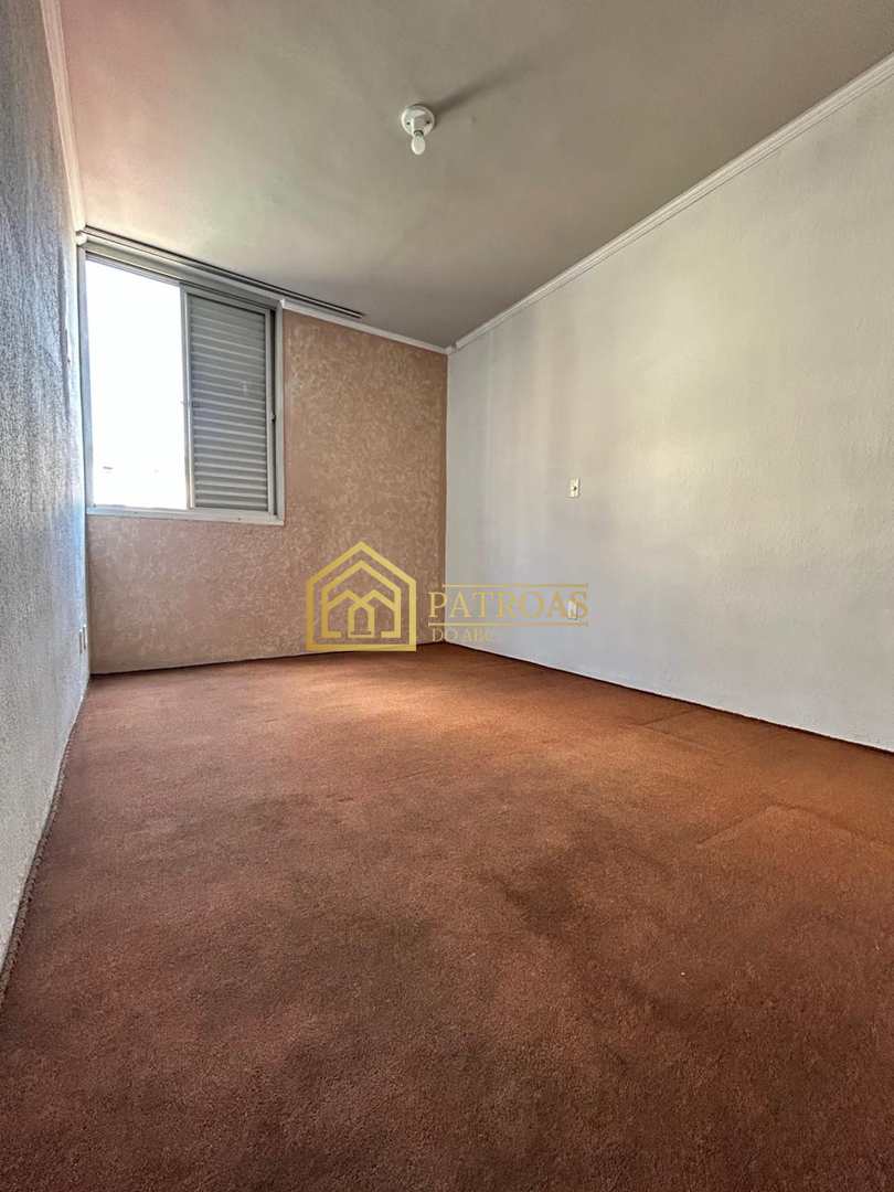 Apartamento à venda com 2 quartos, 68m² - Foto 4