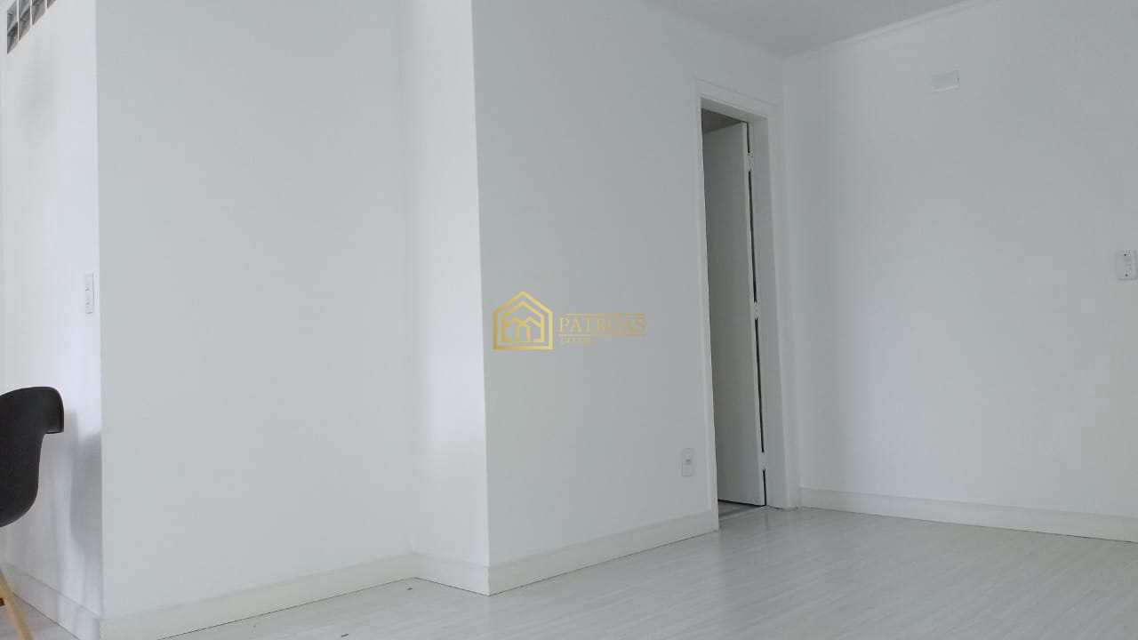 Apartamento à venda com 1 quarto, 41m² - Foto 14