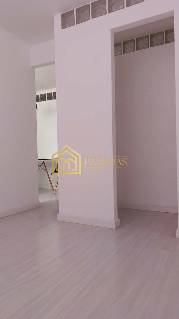 Apartamento à venda com 1 quarto, 41m² - Foto 11