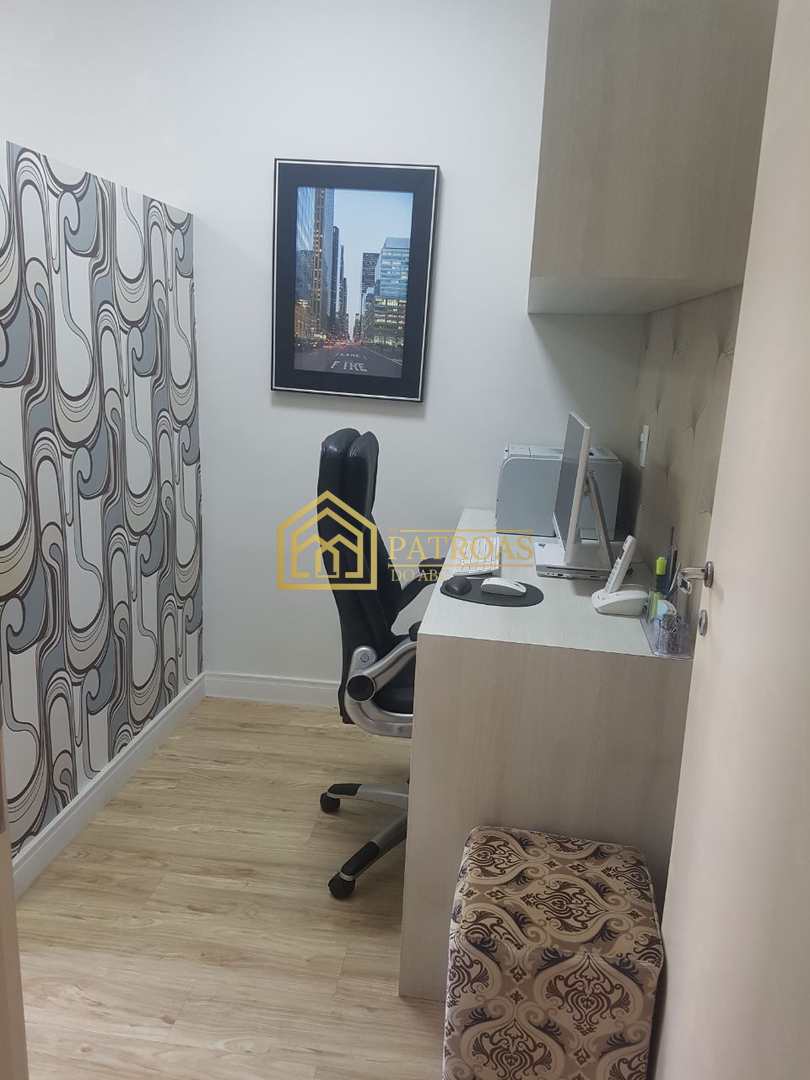 Apartamento à venda com 2 quartos, 60m² - Foto 18