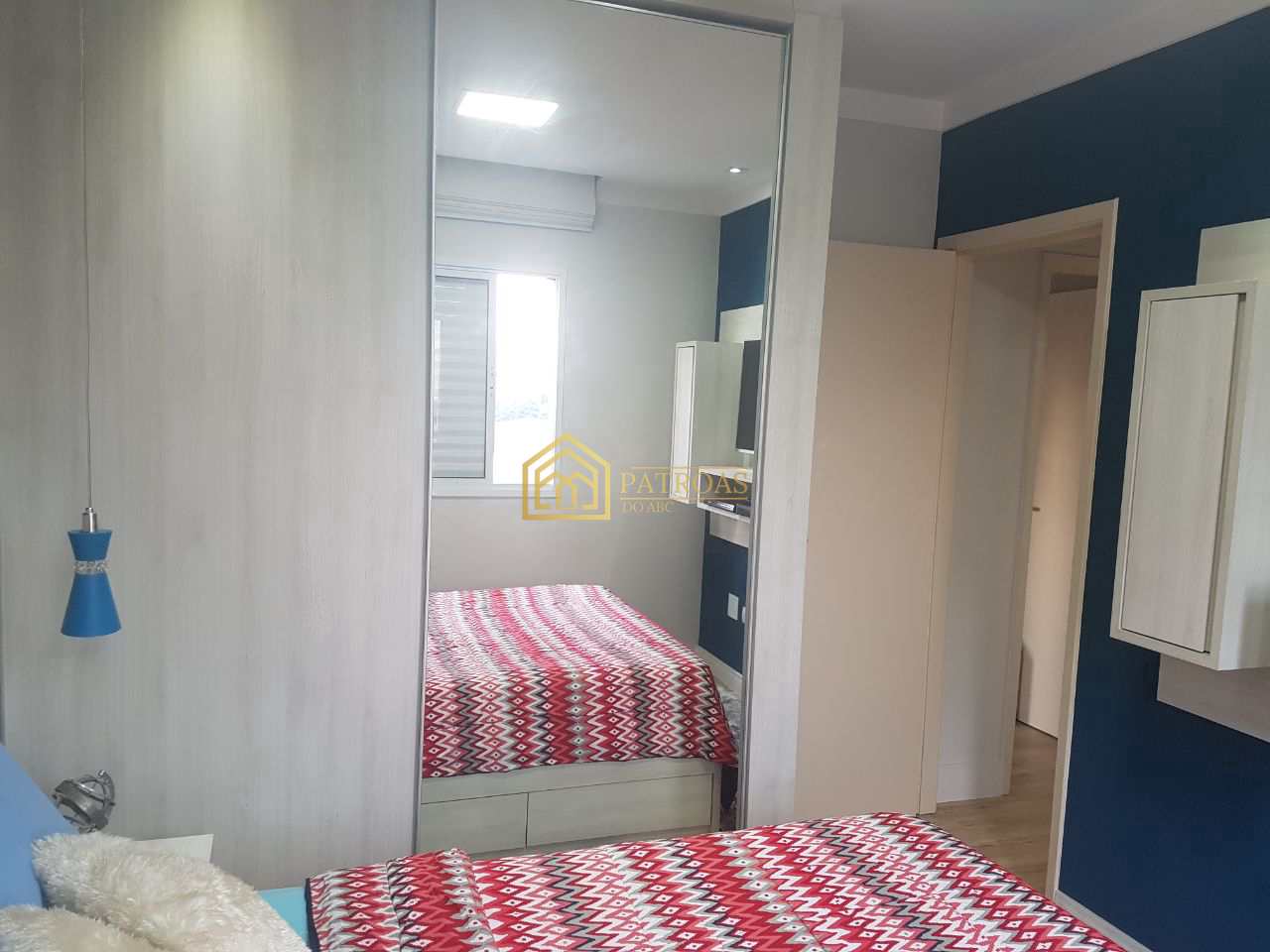 Apartamento à venda com 2 quartos, 60m² - Foto 17