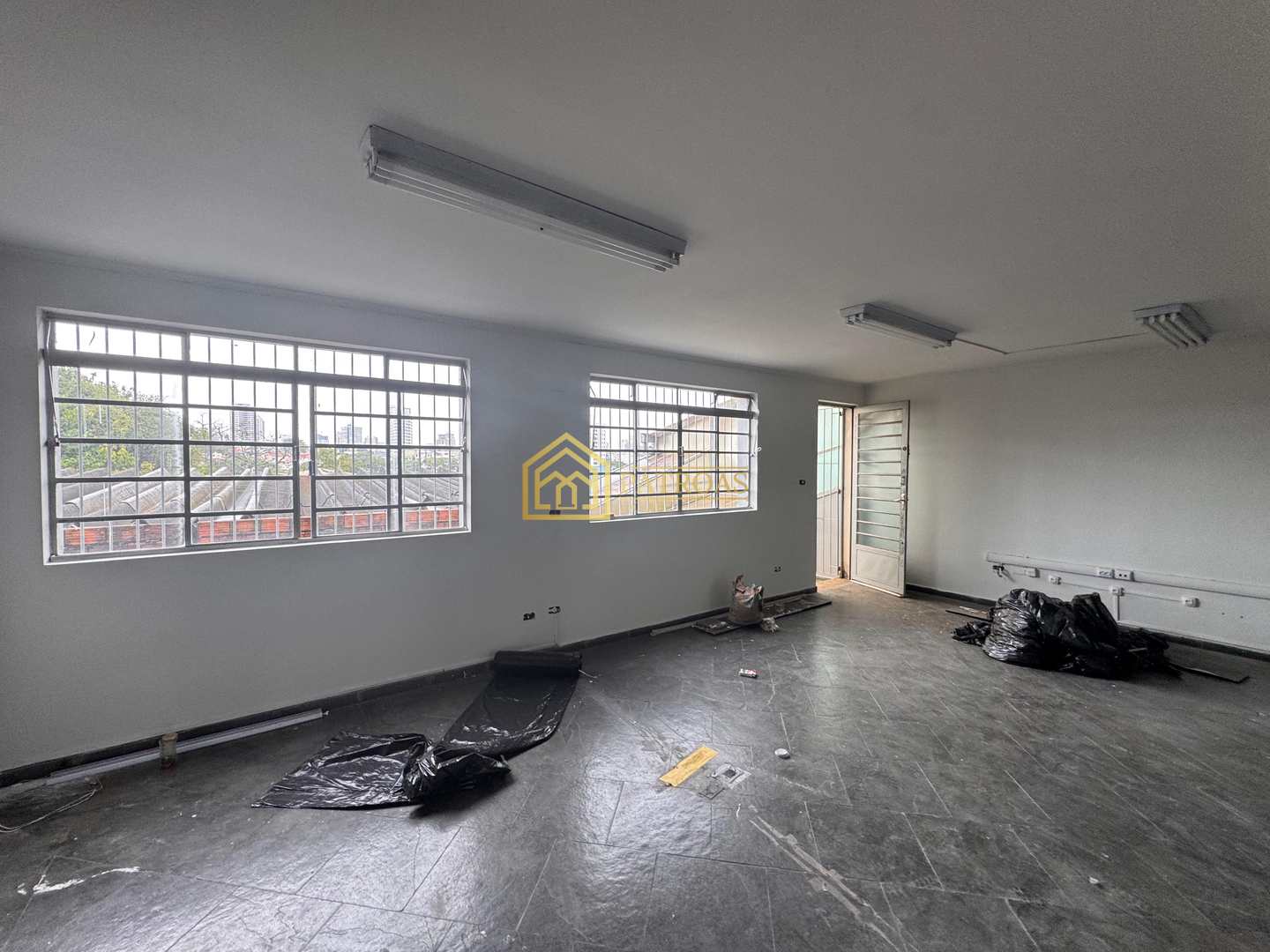 Prédio Inteiro para alugar, 439m² - Foto 32