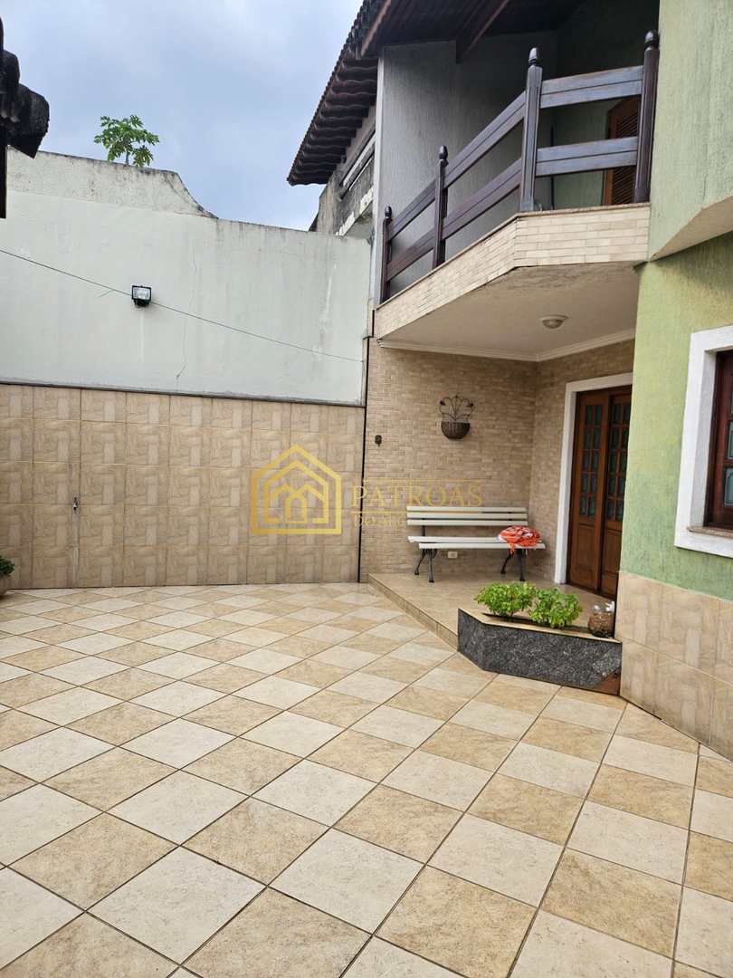 Sobrado à venda com 3 quartos, 360m² - Foto 8