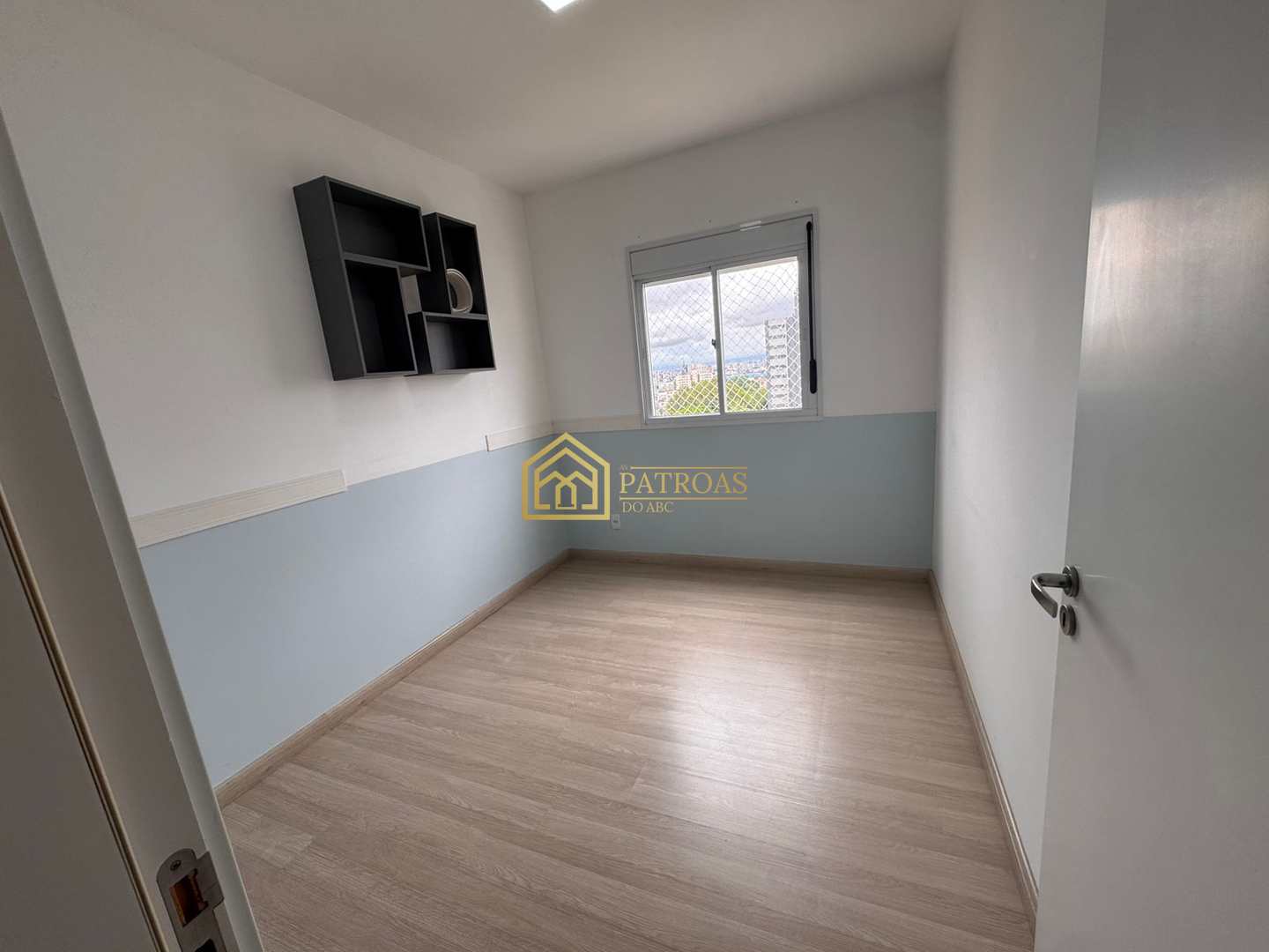 Apartamento à venda com 3 quartos, 74m² - Foto 13