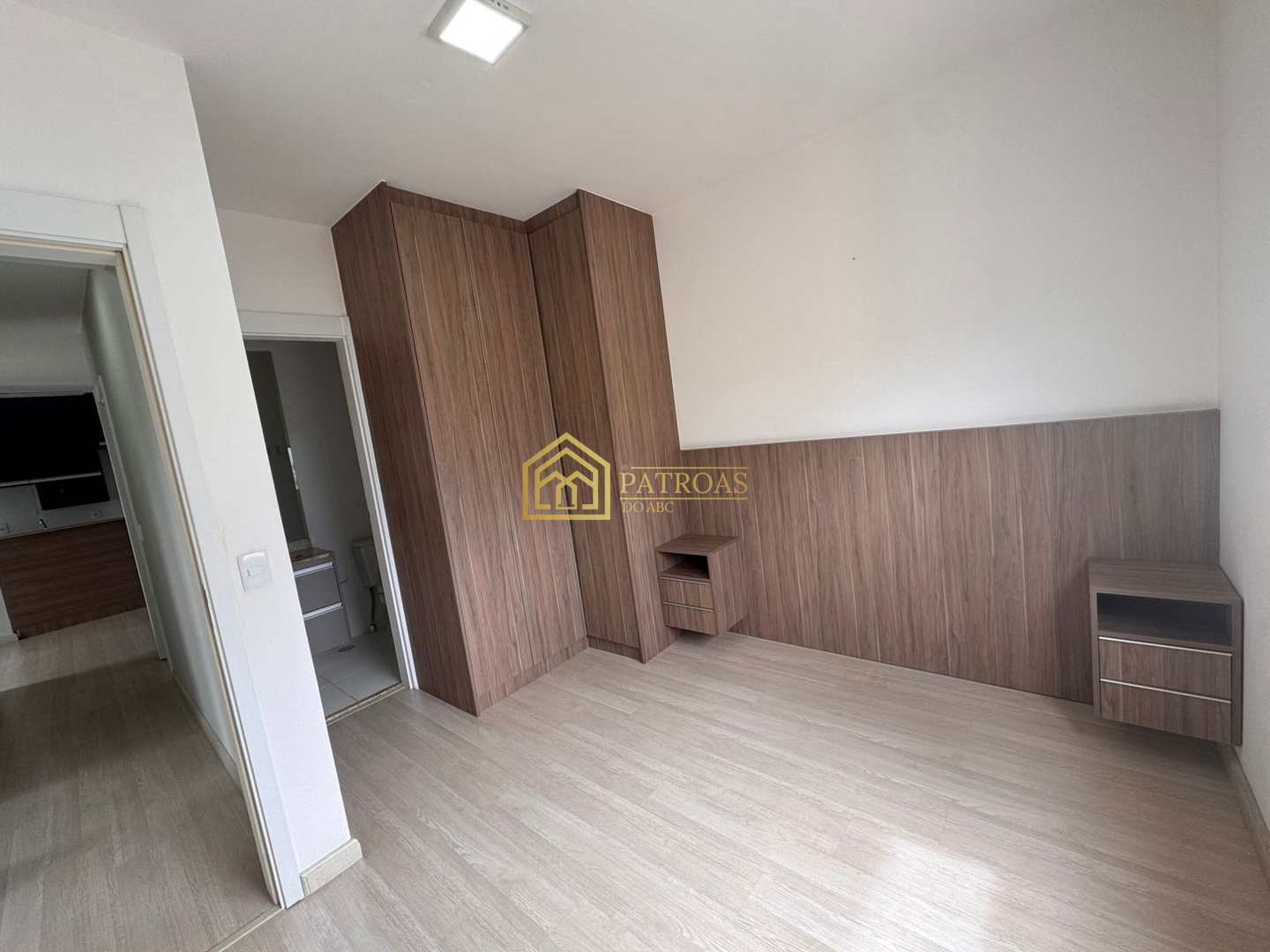 Apartamento à venda com 3 quartos, 74m² - Foto 18