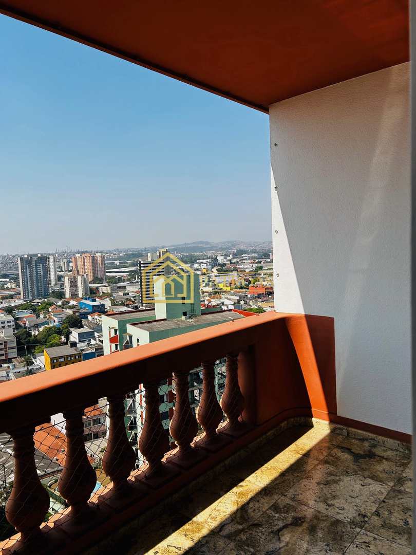 Apartamento à venda com 3 quartos, 200m² - Foto 18