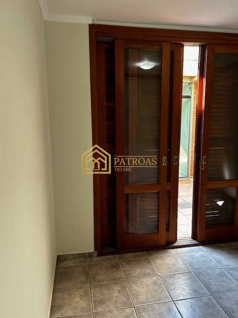 Casa para alugar com 4 quartos, 1369m² - Foto 56