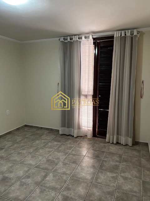 Casa para alugar com 4 quartos, 1369m² - Foto 48