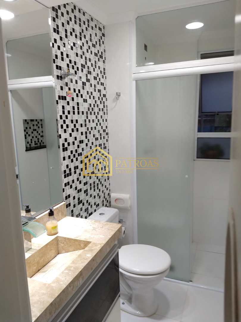 Apartamento à venda com 2 quartos, 58m² - Foto 12