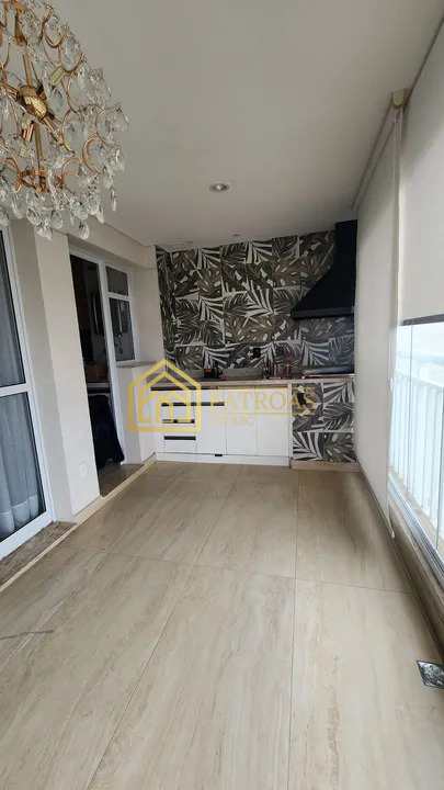 Apartamento à venda com 3 quartos, 95m² - Foto 3