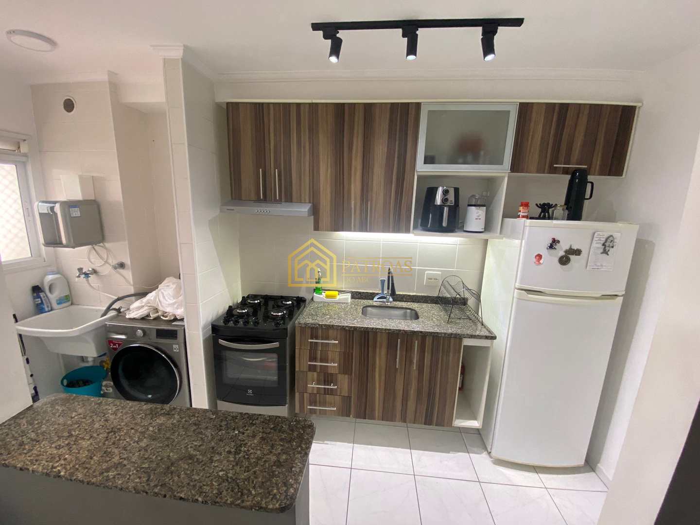 Apartamento à venda com 3 quartos, 49m² - Foto 4