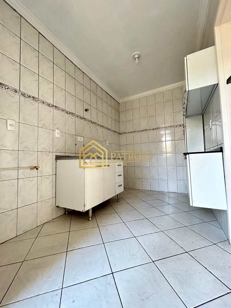 Apartamento à venda com 2 quartos, 68m² - Foto 8