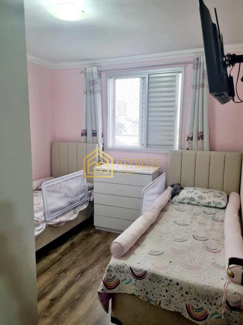 Apartamento à venda com 2 quartos, 61m² - Foto 16