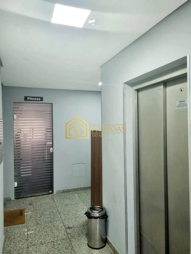 Apartamento à venda com 2 quartos, 61m² - Foto 21