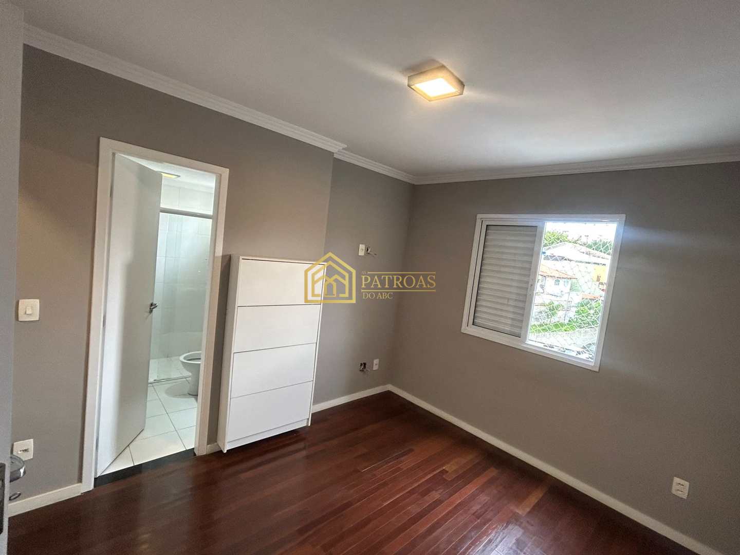 Apartamento à venda com 2 quartos, 76m² - Foto 11