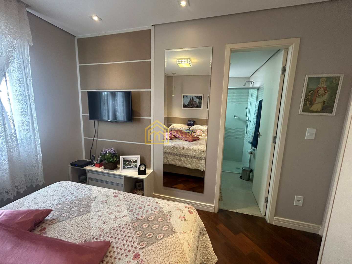 Apartamento à venda com 2 quartos, 76m² - Foto 17