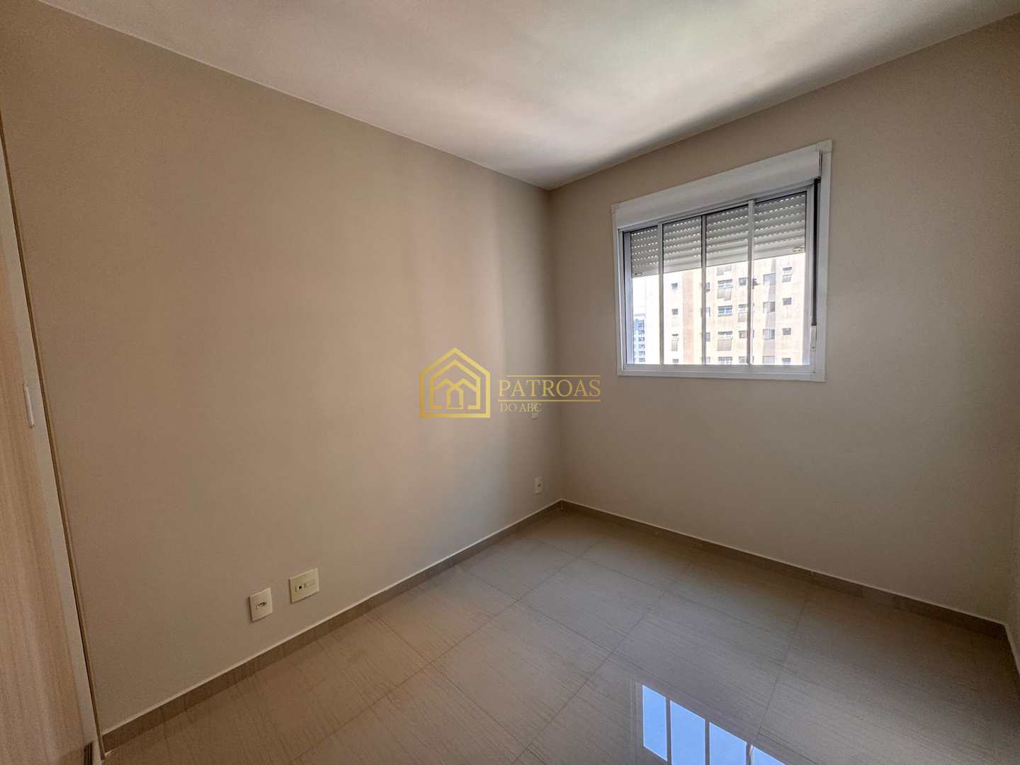 Apartamento à venda com 2 quartos, 56m² - Foto 9