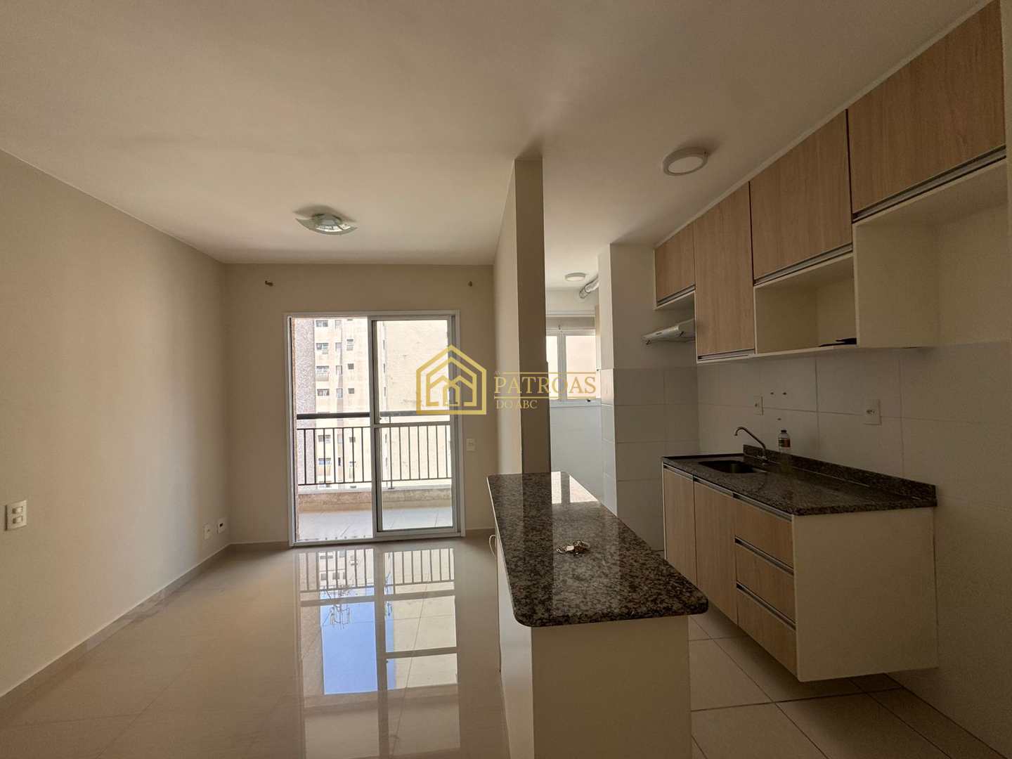 Apartamento à venda com 2 quartos, 56m² - Foto 5