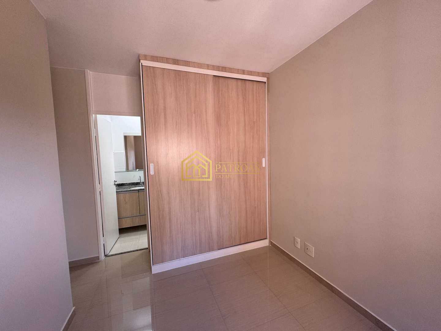 Apartamento à venda com 2 quartos, 56m² - Foto 10