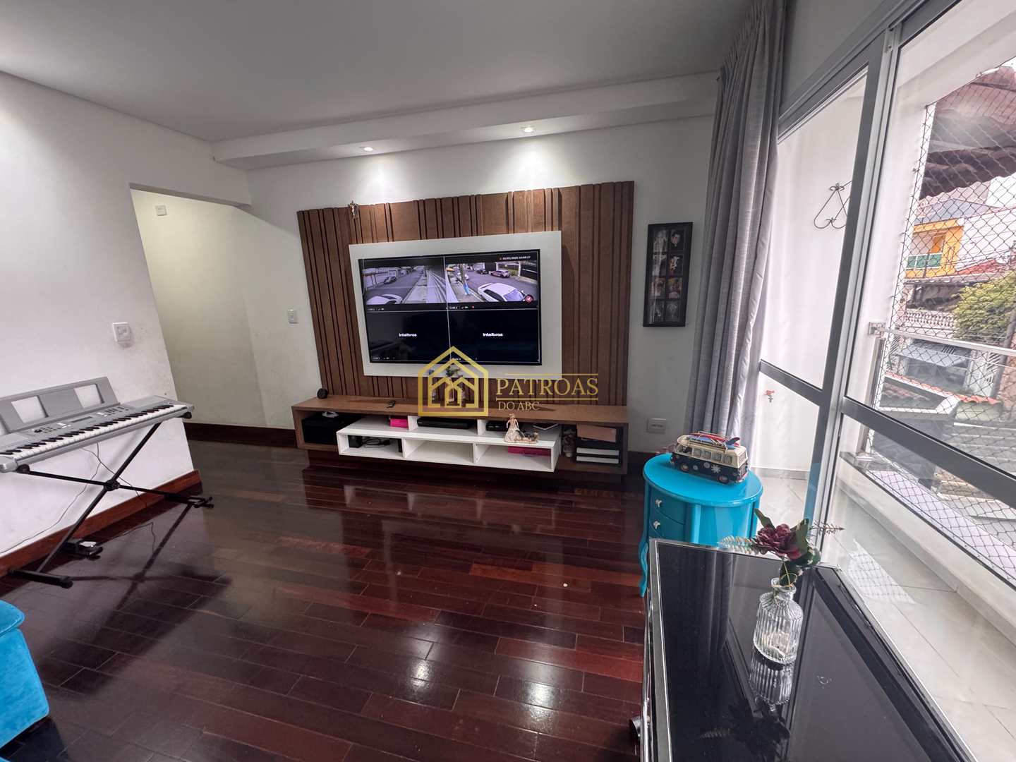 Sobrado à venda com 3 quartos, 270m² - Foto 4