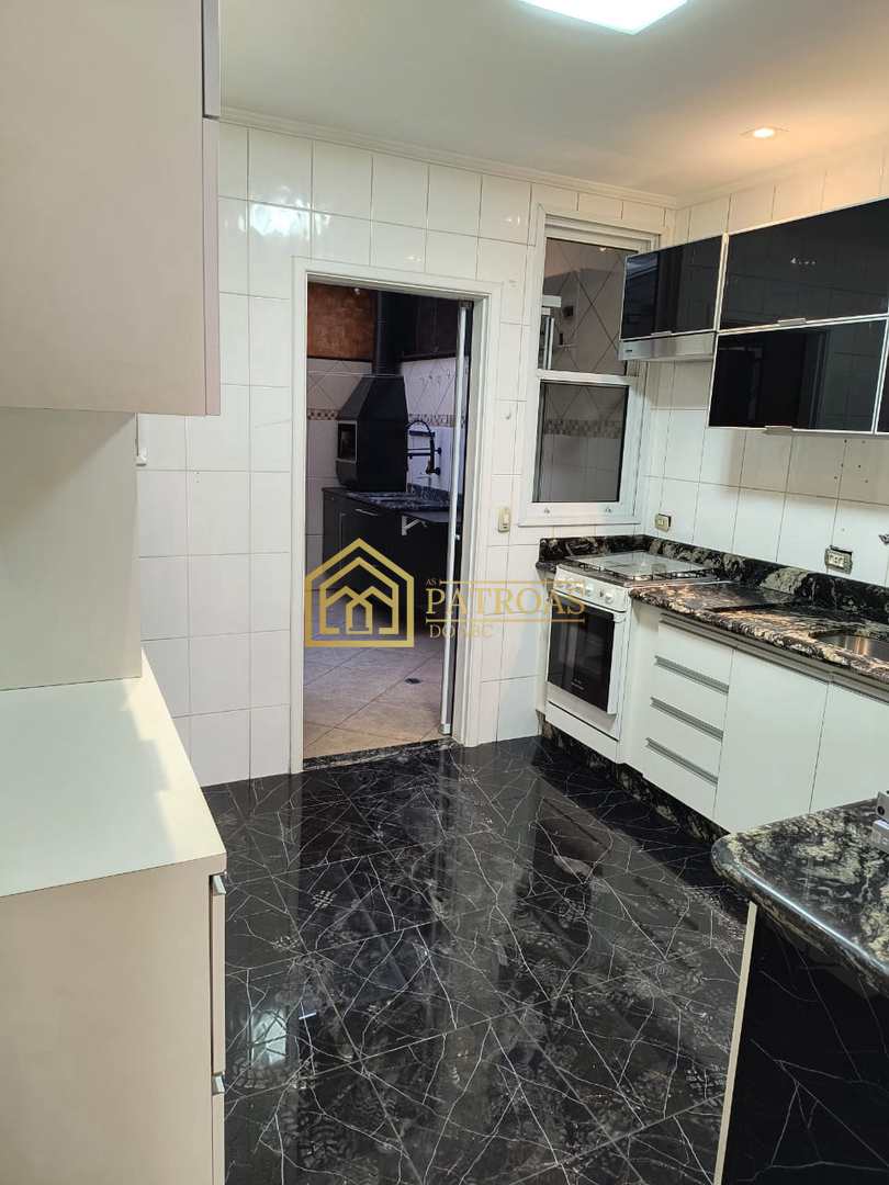 Sobrado à venda com 3 quartos, 137m² - Foto 2