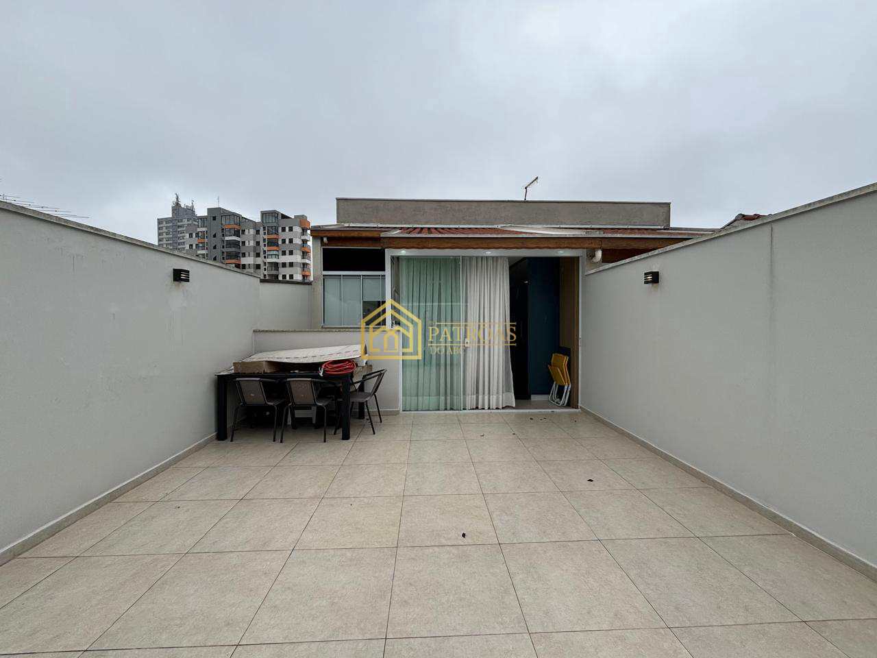 Cobertura à venda com 2 quartos, 82m² - Foto 14