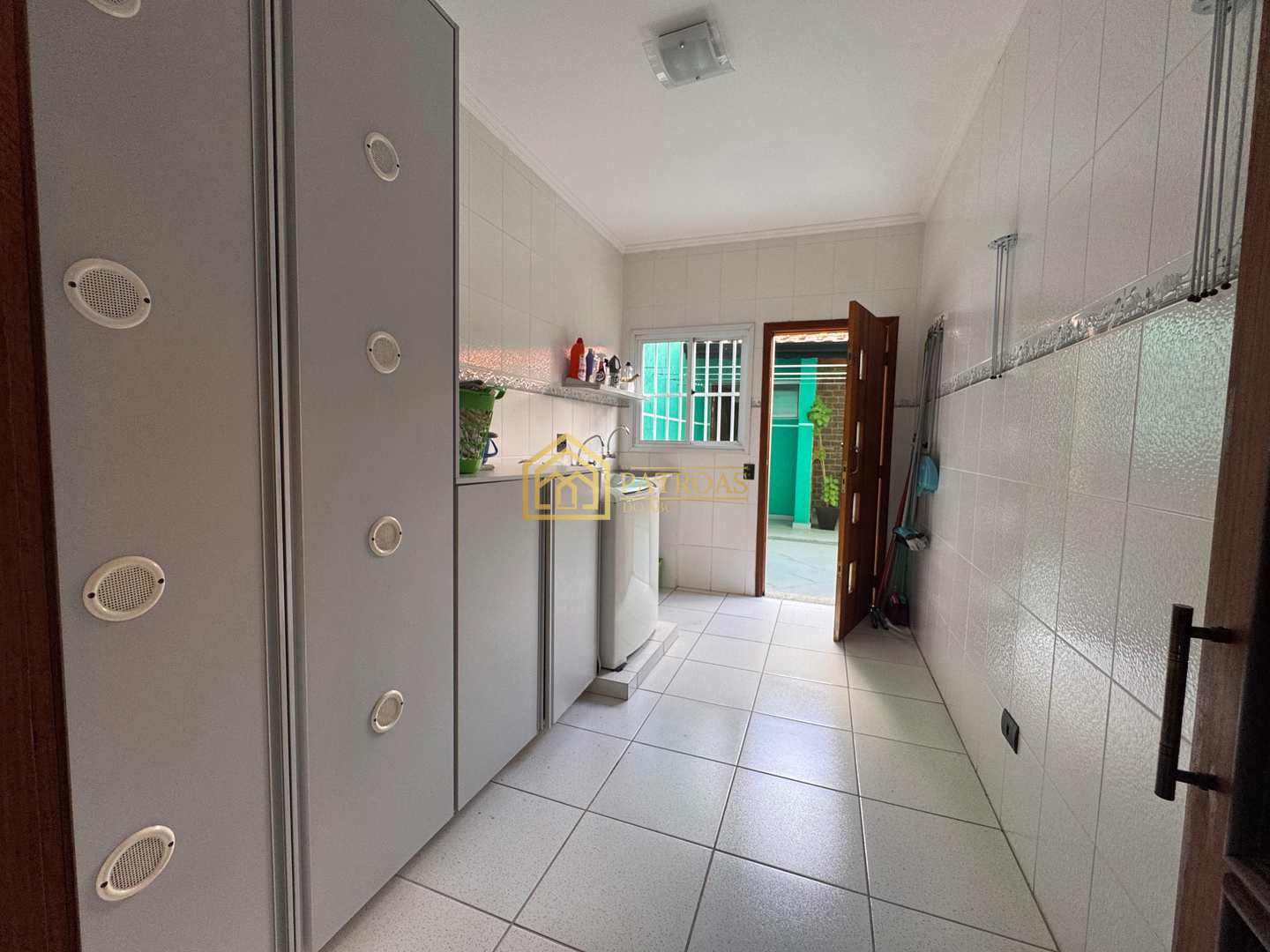 Sobrado à venda com 4 quartos, 221m² - Foto 15