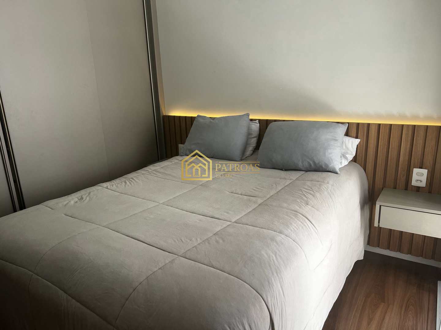 Apartamento à venda com 2 quartos, 93m² - Foto 11