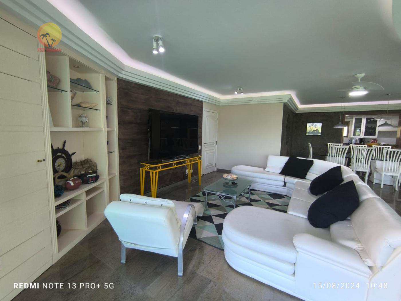 Apartamento para Venda em Bertioga / SP no bairro Riviera de São Lourenço