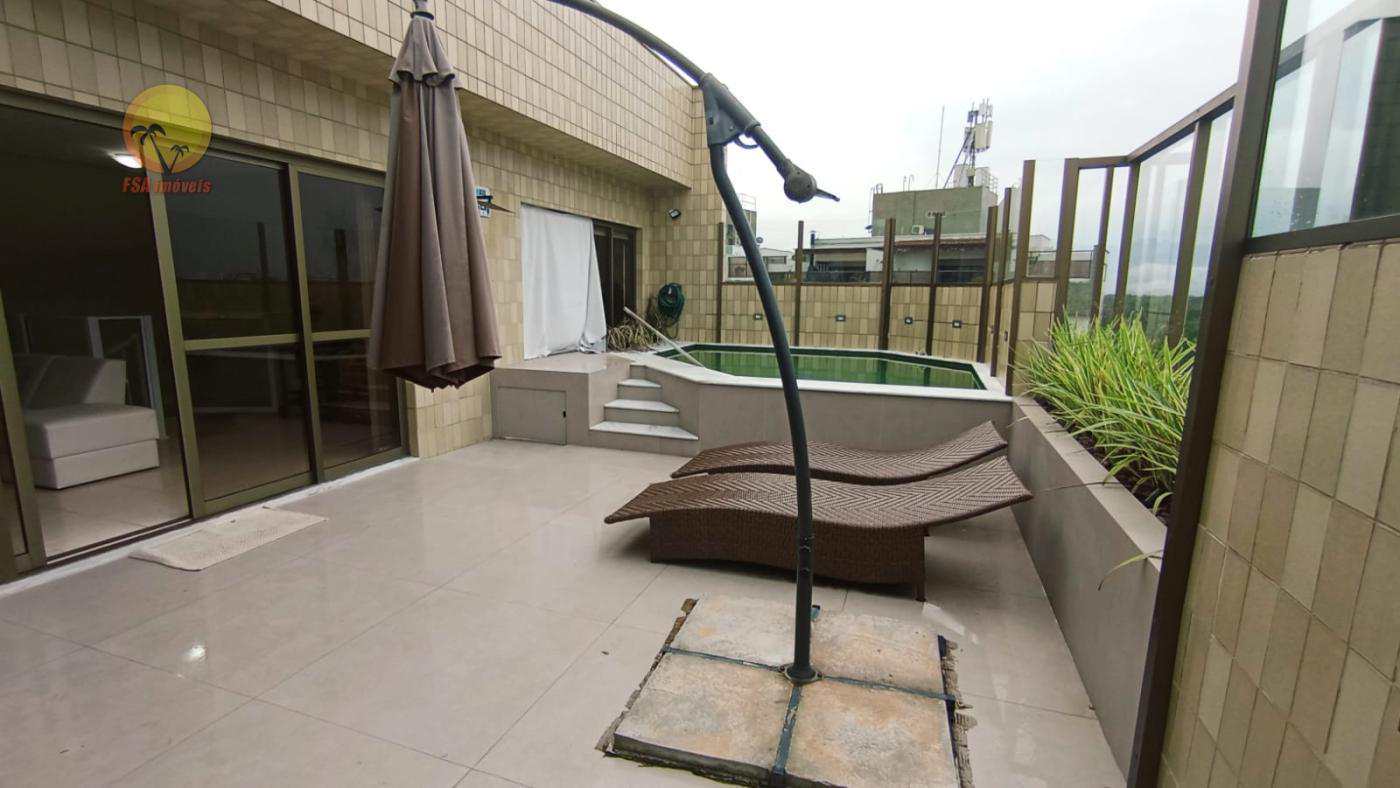 Cobertura à venda com 4 quartos, 250m² - Foto 1
