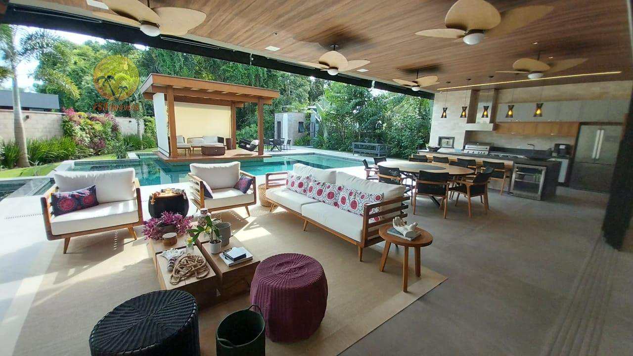 Casa à venda na Riviera com 6 Suítes, 5 Vagas e 800 mts²