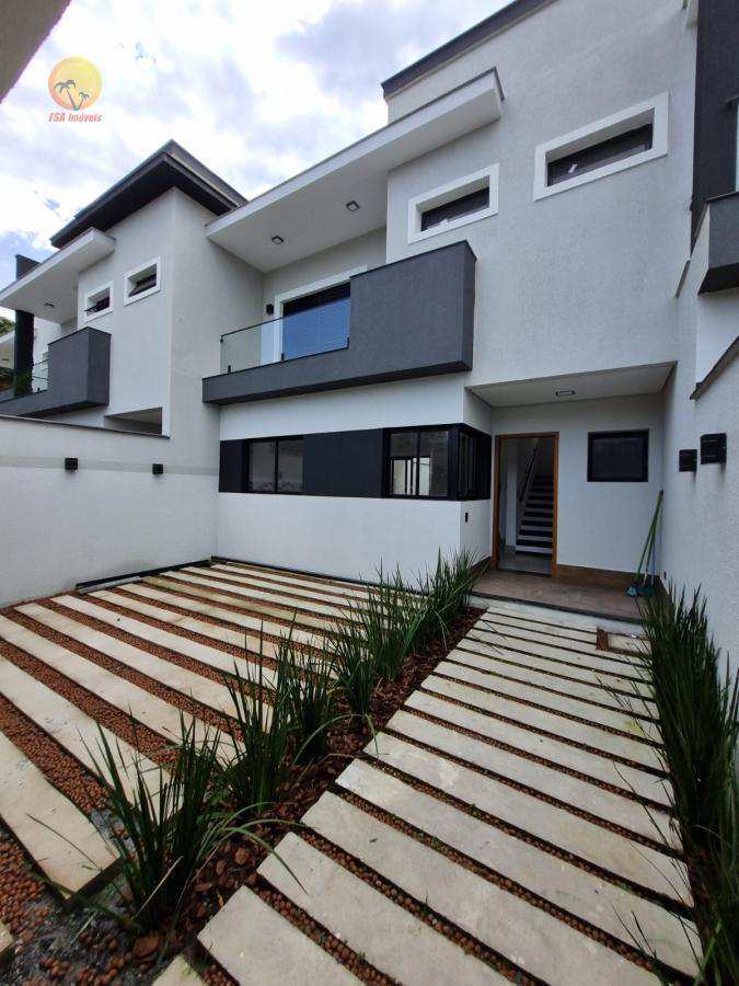 Casa à venda em Bertioga com 3 Dormitórios, 2 Vagas e 117,00 mts²