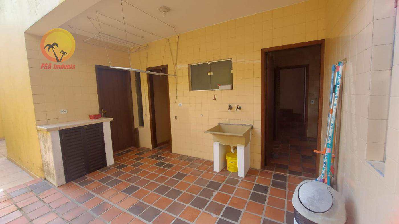 Casa, 5 quartos, 271 m² - Foto 9