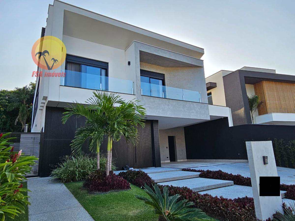 Casa à venda na Riviera com 5 suítes, 5 vagas e 400 mts²