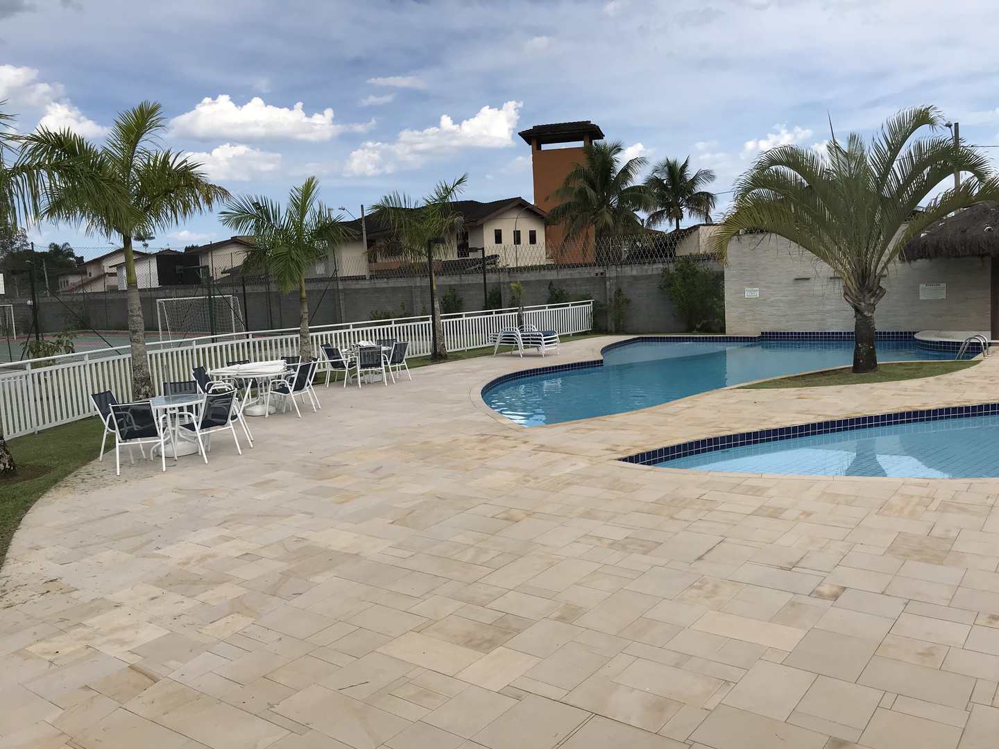 Casa de Condomínio à venda com 4 quartos, 400m² - Foto 41