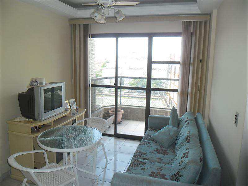 Apartamento em Guarujá, bairro Vila Júlia