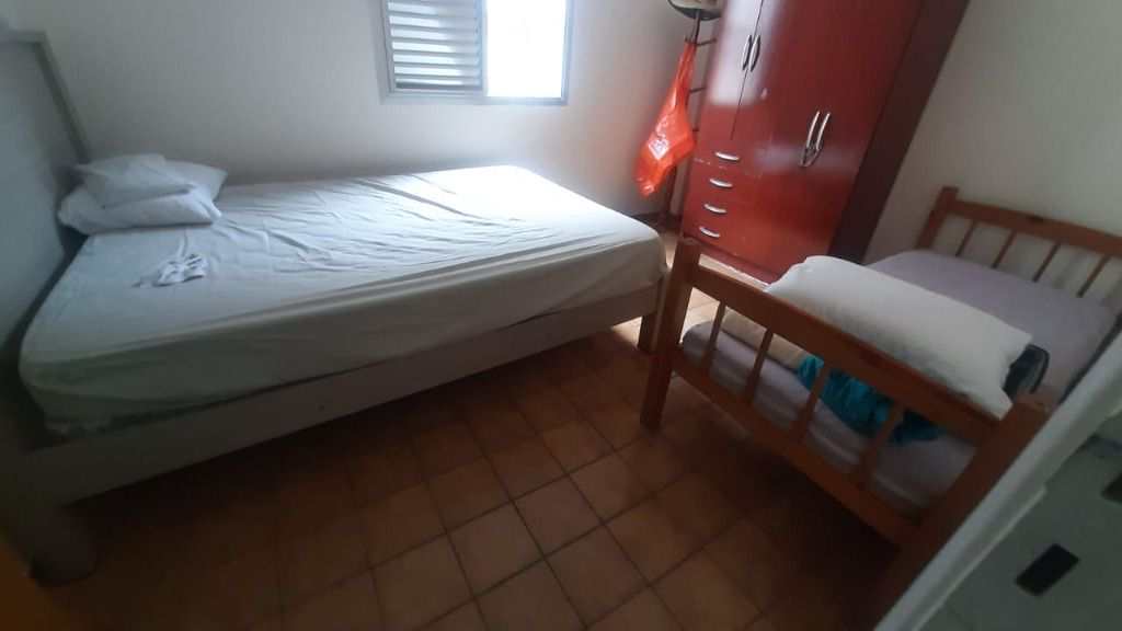 Apartamento para alugar com 2 quartos, 64m² - Foto 11